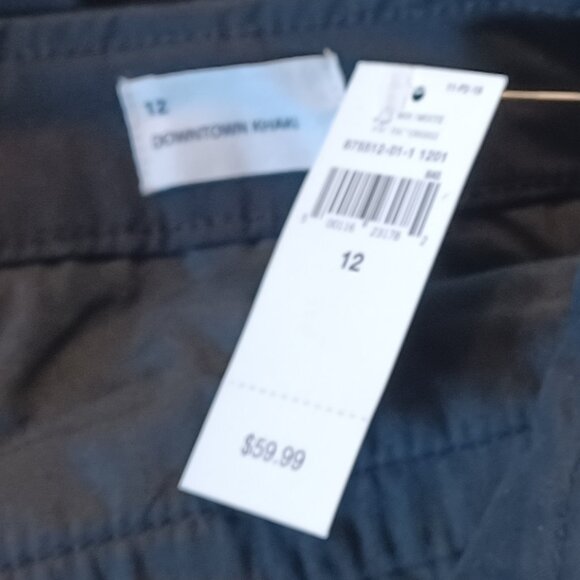 NWT Black GAP Factory Mid-Rise Downtown Khakis - Picture 9 of 14